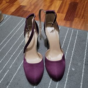 Brand new w/o tag eggplant color